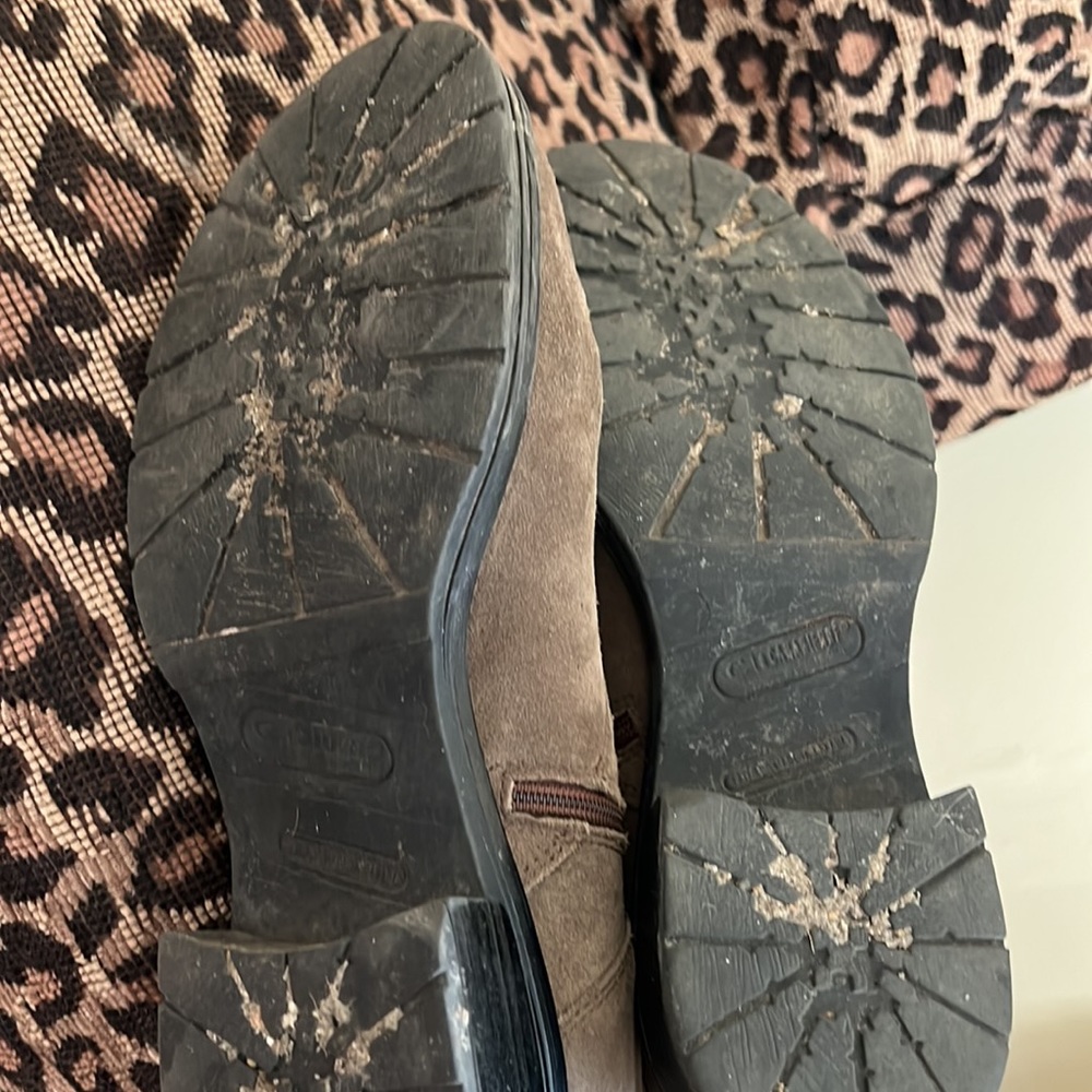 Suede ankle boot - Picture 5 of 5